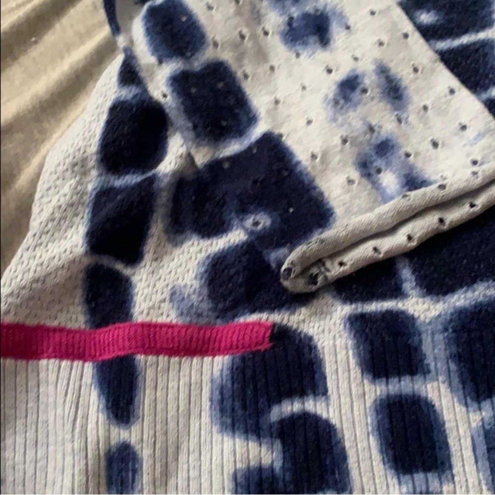 Lisa Todd Navy and White V-Neck Sweater - Picture 2 of 6